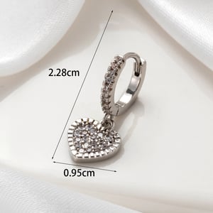 1 Piece Simple Series Classic Heart Copper Silver Color Material Zircon Women's Dangle Earrings h5 